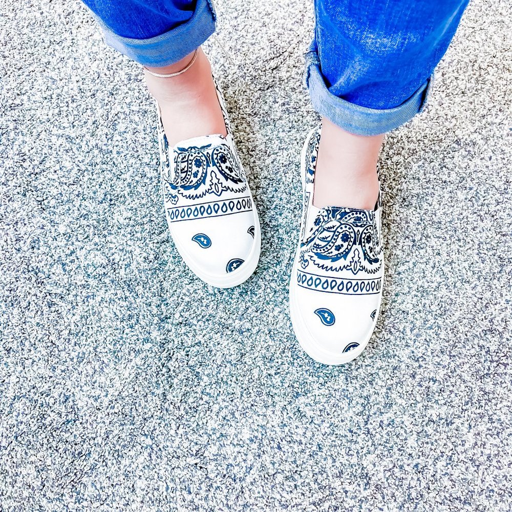 Bandana Slide on Sneaker